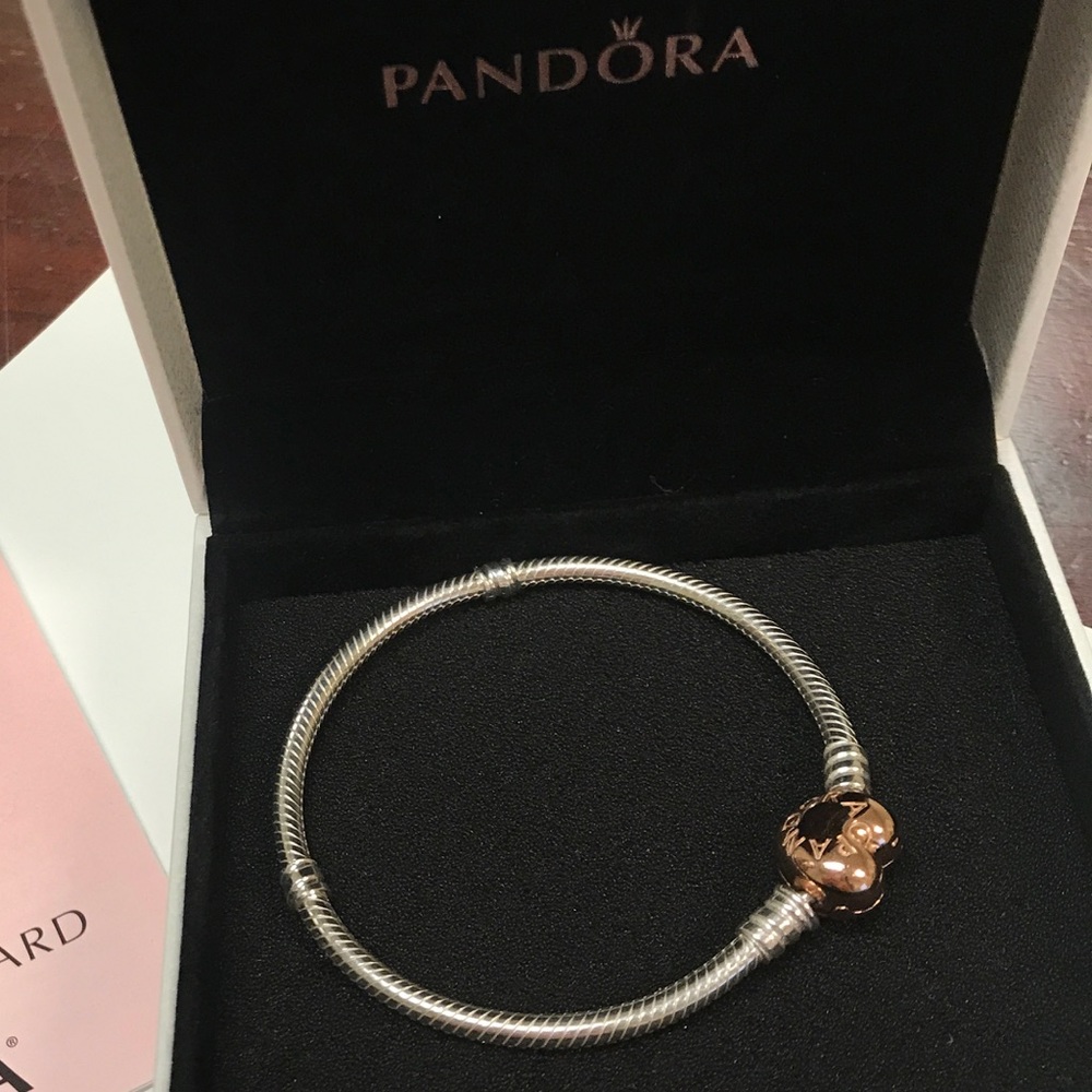 SOLD Pandora Bracelet Almost NEW